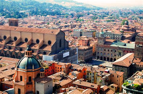 Bologna .